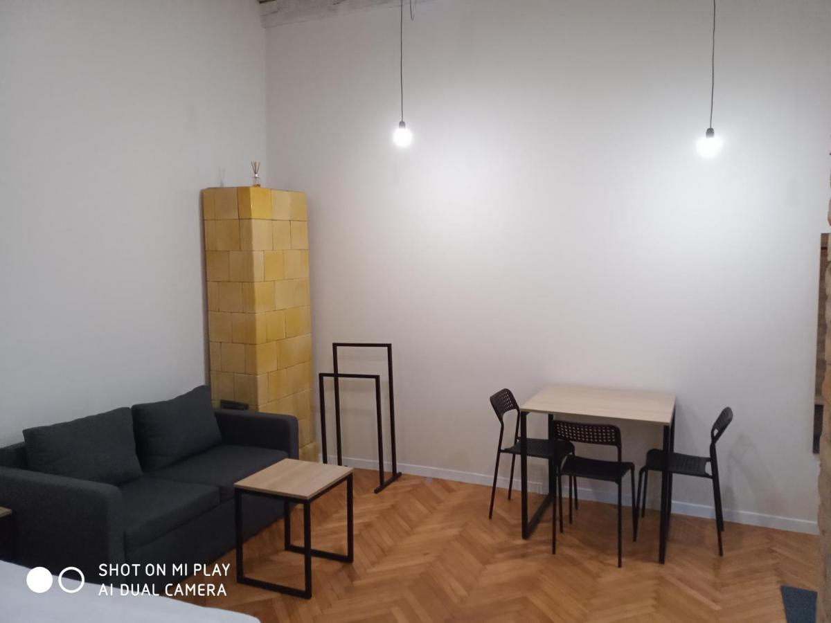 Gogol 14 Апартаменти В Історичному Центрі Міста Uzjhorod Eksteriør bilde