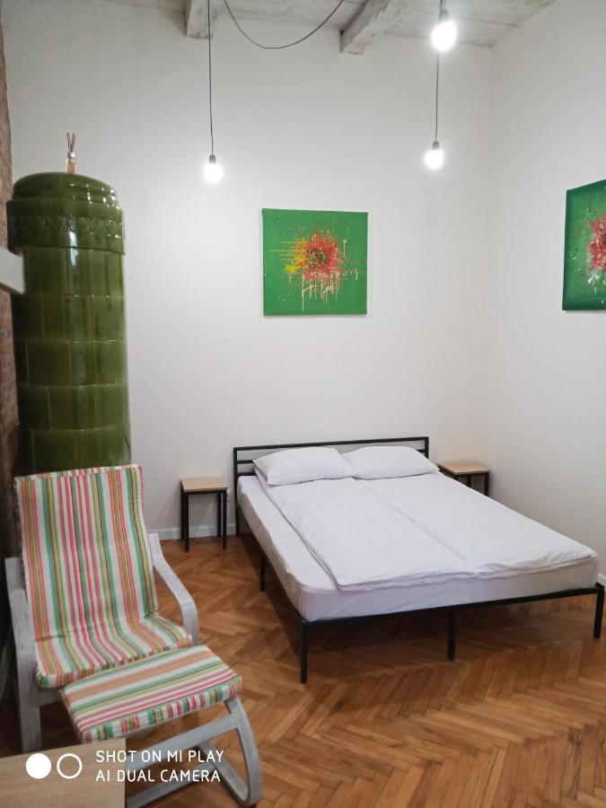 Gogol 14 Апартаменти В Історичному Центрі Міста Uzjhorod Eksteriør bilde